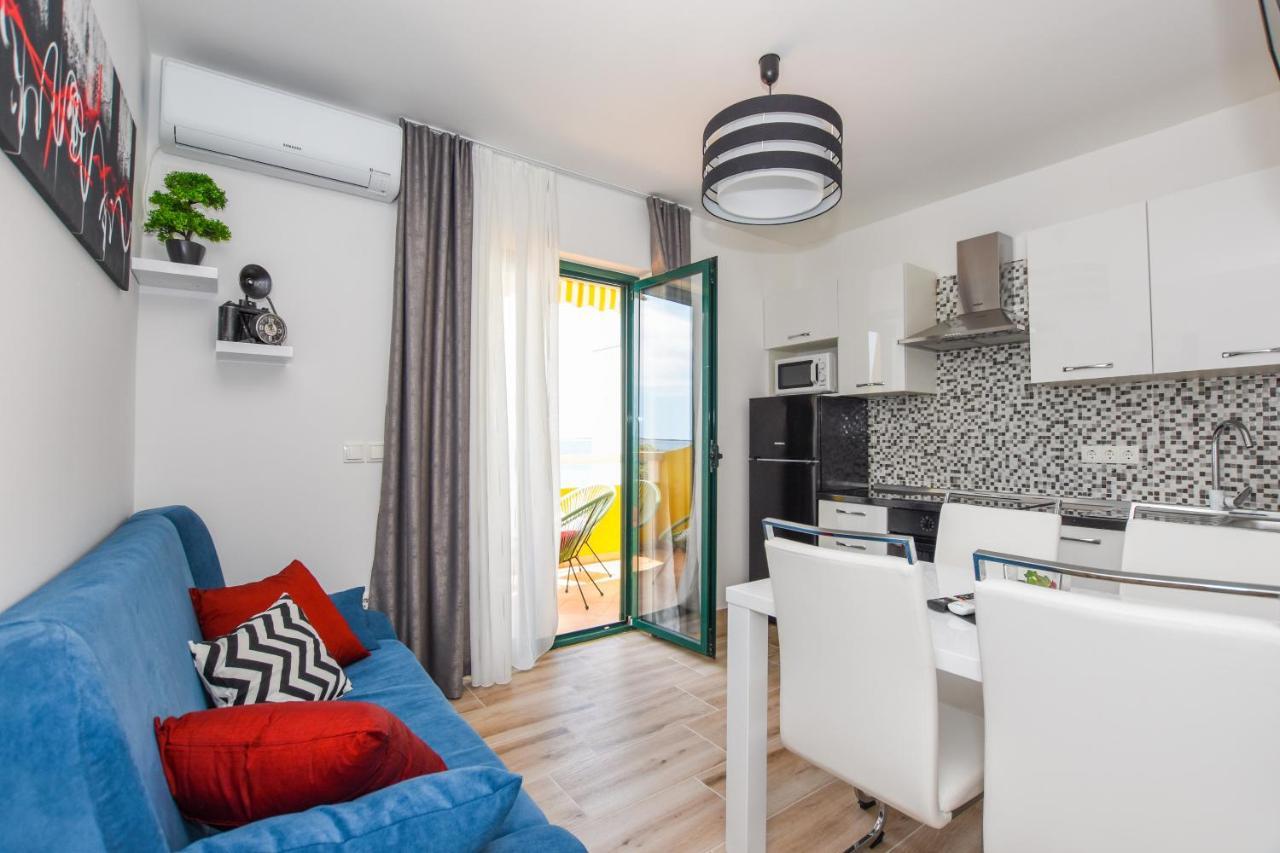 Apartmani Plazibat Mandre Exteriör bild