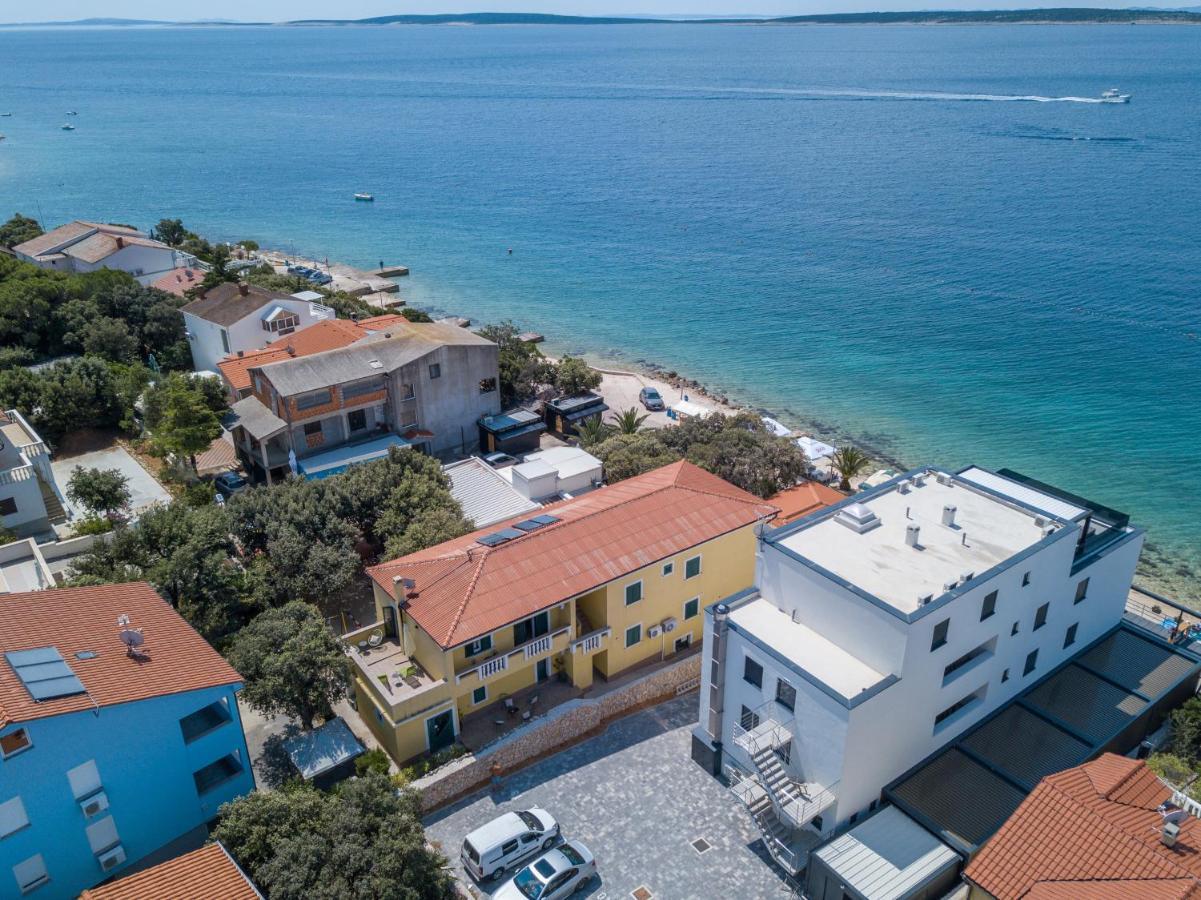 Apartmani Plazibat Mandre Exteriör bild